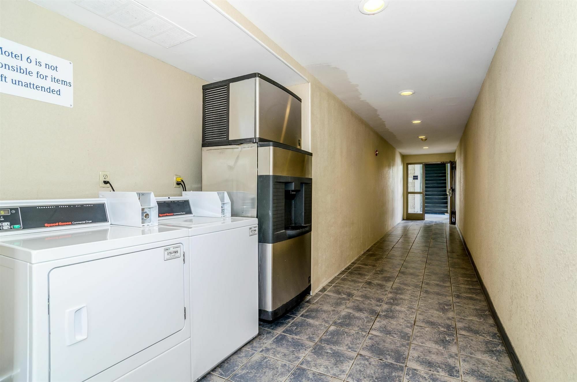 Motel 6-Newark, De المظهر الخارجي الصورة