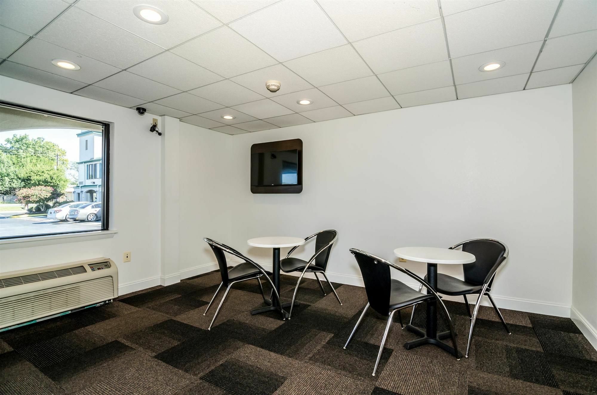 Motel 6-Newark, De المظهر الخارجي الصورة